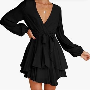 ☃️ NWOT Black A-Line Belted Dress